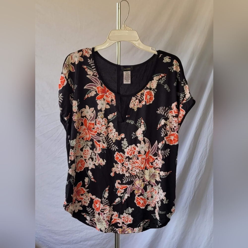 ESPRESSO black with floral design on front, 2XL